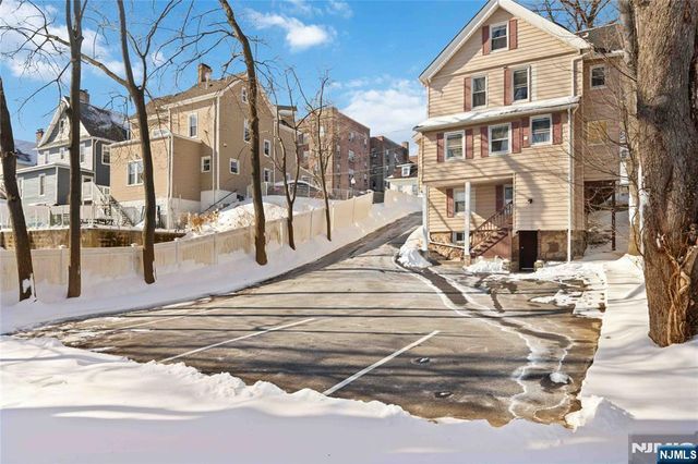 87 James Street 2, Englewood, NJ 07631