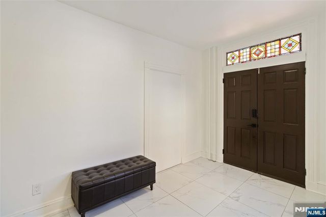 87 James Street 2, Englewood, NJ 07631