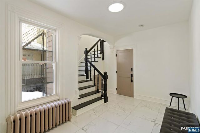 87 James Street 2, Englewood, NJ 07631