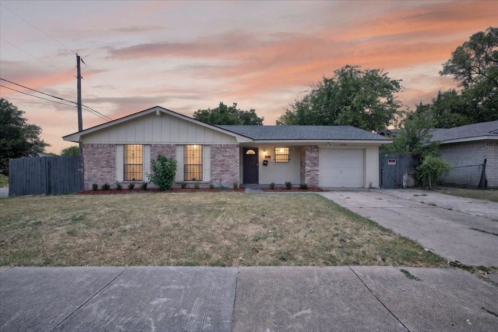 3250 Pacesetter Drive, Dallas, TX 75241
