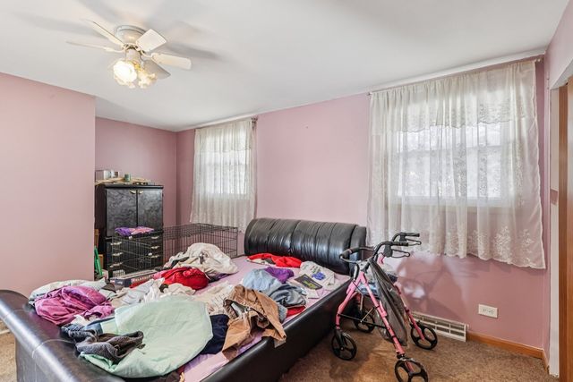 16520 Brockton Lane, Oak Forest, IL 60452