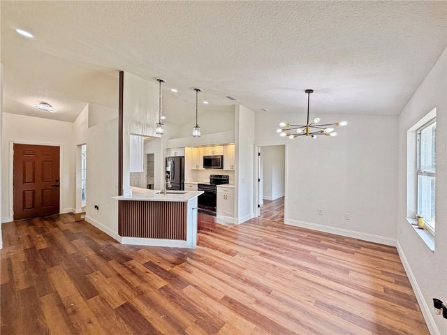 2617 SUNDANCE CIRCLE, Mulberry, FL 33860