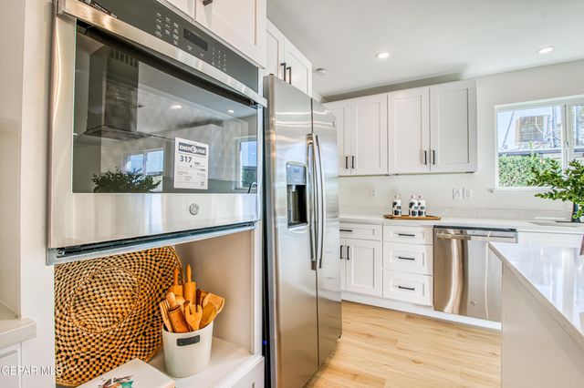 1210 La Cruz Drive, El Paso, TX 79902