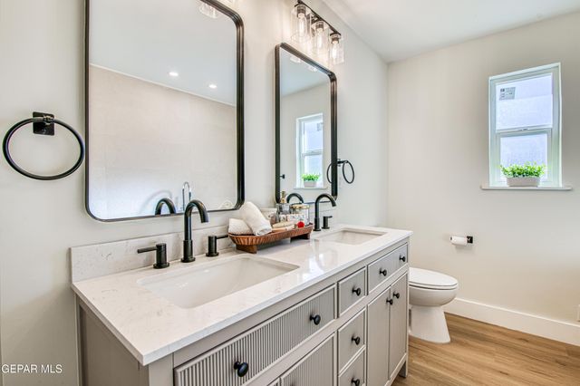 1210 La Cruz Drive, El Paso, TX 79902