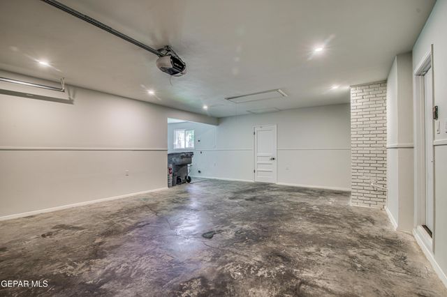 1210 La Cruz Drive, El Paso, TX 79902