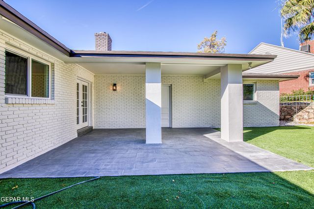 1210 La Cruz Drive, El Paso, TX 79902