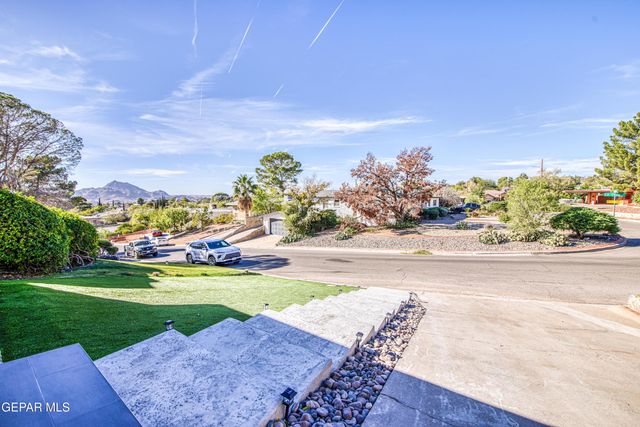 1210 La Cruz Drive, El Paso, TX 79902