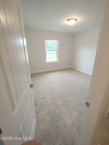 805 Hidden Bridge Drive, Jacksonville, NC 28546