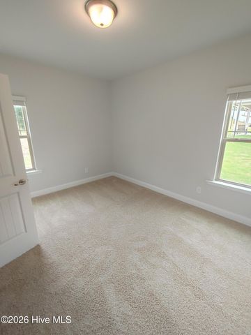 805 Hidden Bridge Drive, Jacksonville, NC 28546