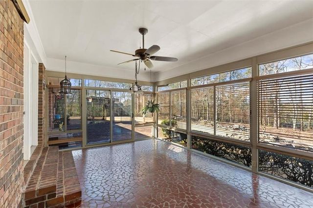 111 Tanglewood Drive, Cartersville, GA 30120