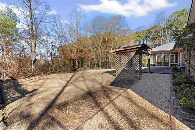 111 Tanglewood Drive, Cartersville, GA 30120