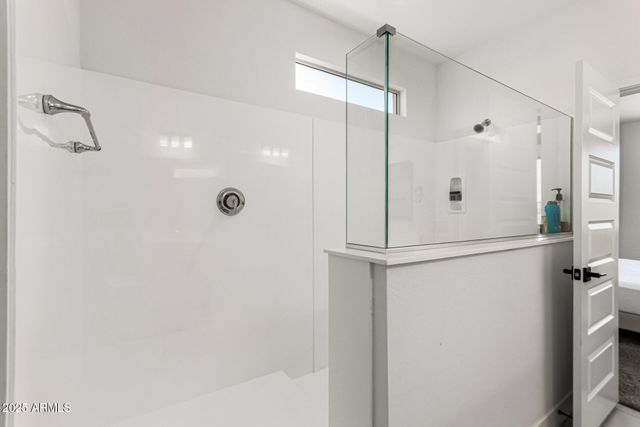 8773 W MEDLOCK Drive, Glendale, AZ 85305