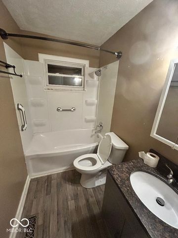 5136 Gambel Road, Indianapolis, IN 46221