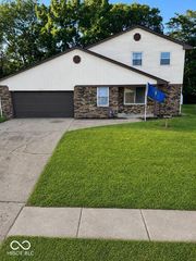 5136 Gambel Road, Indianapolis, IN 46221