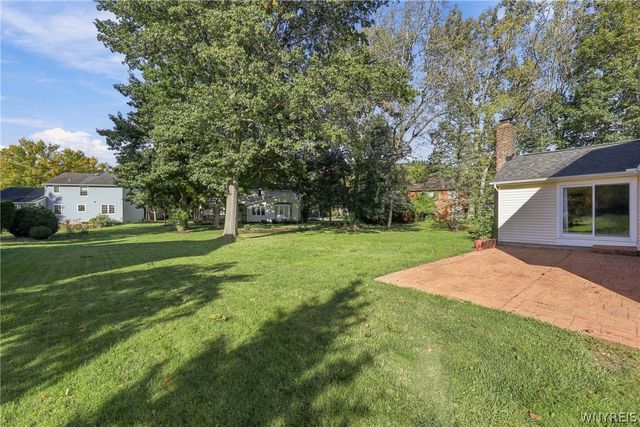 61 Eveningwood Lane, Amherst, NY 14051