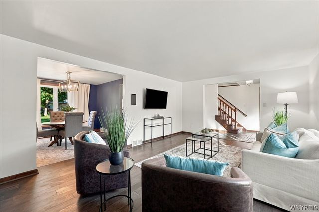 61 Eveningwood Lane, Amherst, NY 14051