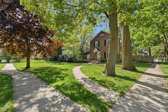 1301 10th Avenue N, Fort Dodge, IA 50501
