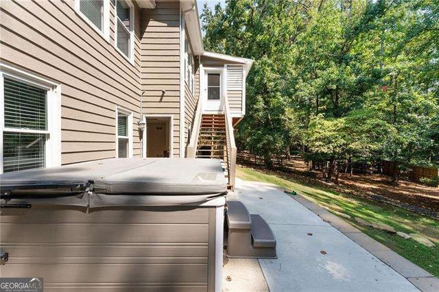 376 Yonah Circle, Woodstock, GA 30189