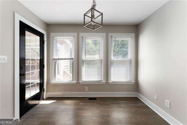 376 Yonah Circle, Woodstock, GA 30189