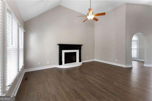 376 Yonah Circle, Woodstock, GA 30189