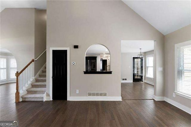 376 Yonah Circle, Woodstock, GA 30189