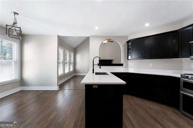376 Yonah Circle, Woodstock, GA 30189