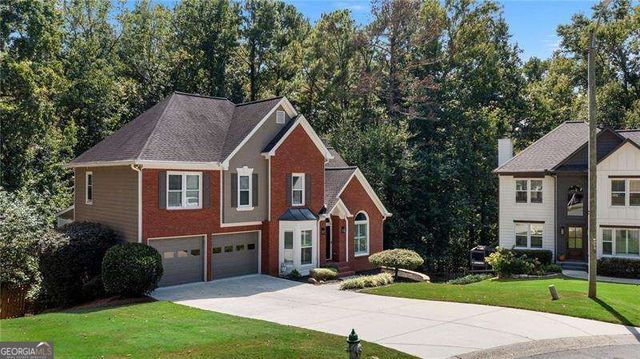 376 Yonah Circle, Woodstock, GA 30189