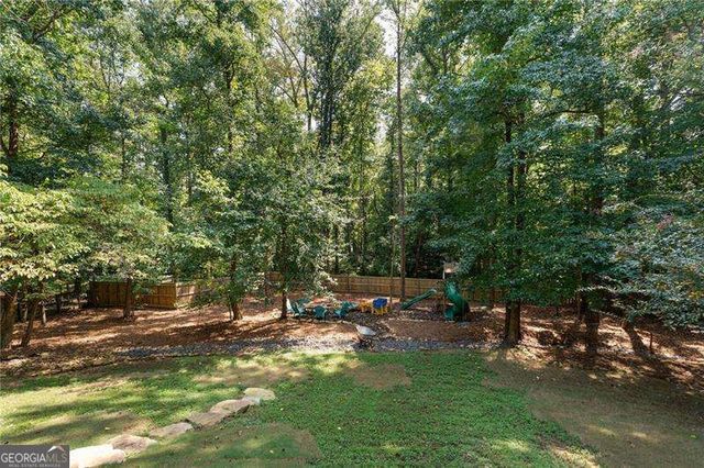 376 Yonah Circle, Woodstock, GA 30189