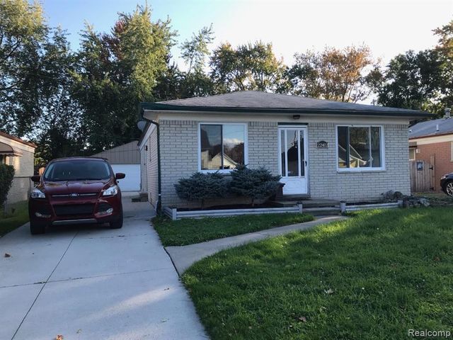 22412 Milner Street, Saint Clair Shores, MI 48081