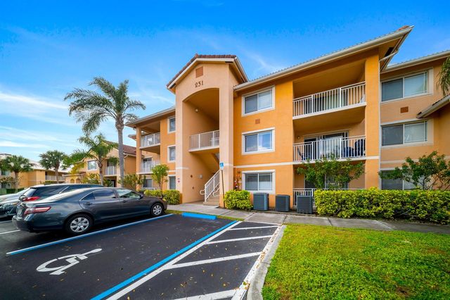 231 SW PALM Drive 101, Port St. Lucie, FL 34986