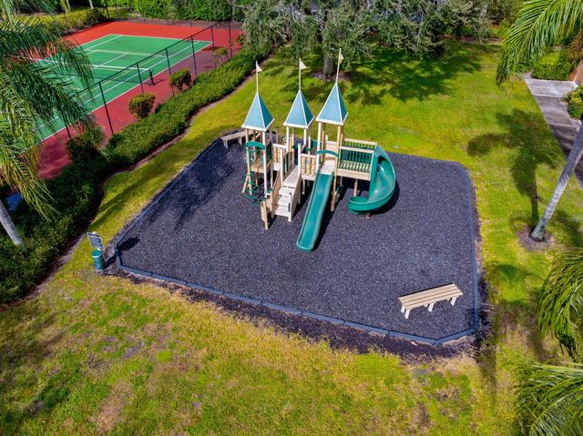 231 SW PALM Drive 101, Port St. Lucie, FL 34986