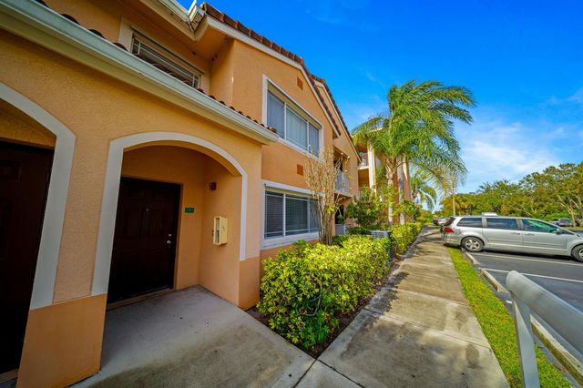 231 SW PALM Drive 101, Port St. Lucie, FL 34986