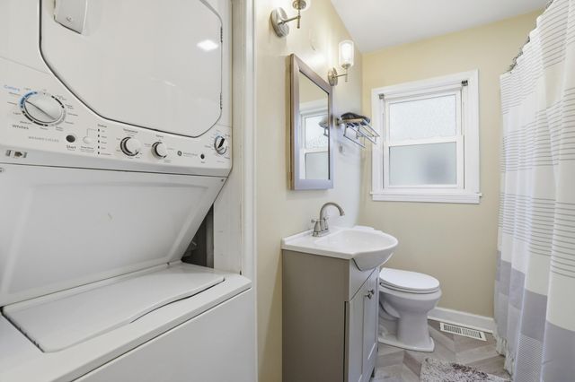 377 Bob O Link Drive, Lexington, KY 40503