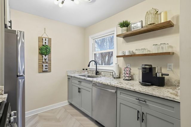 377 Bob O Link Drive, Lexington, KY 40503