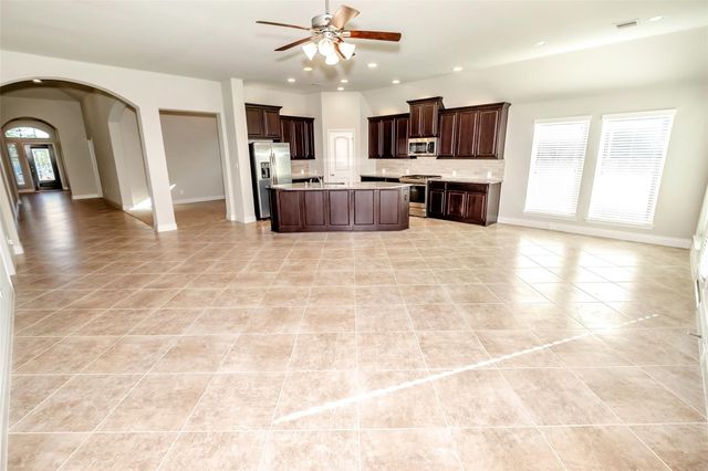 2911 River Flower Lane, Richmond, TX 77406