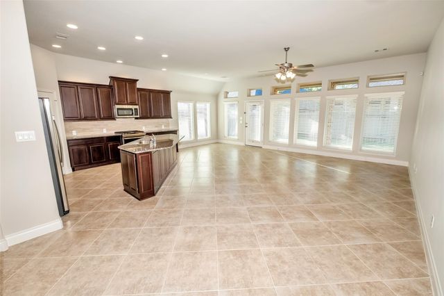 2911 River Flower Lane, Richmond, TX 77406