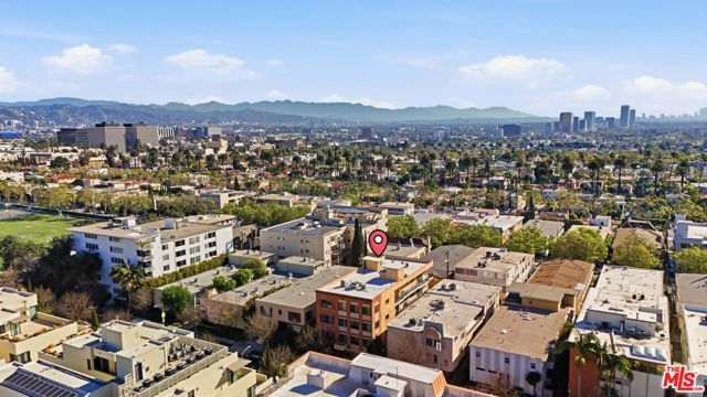 324 S Elm Drive 101, Beverly Hills, CA 90212