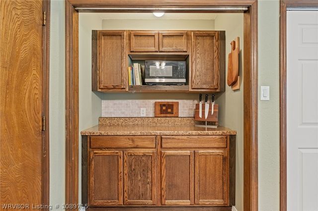 409 Azure Hills Drive, Van Buren, AR 72956