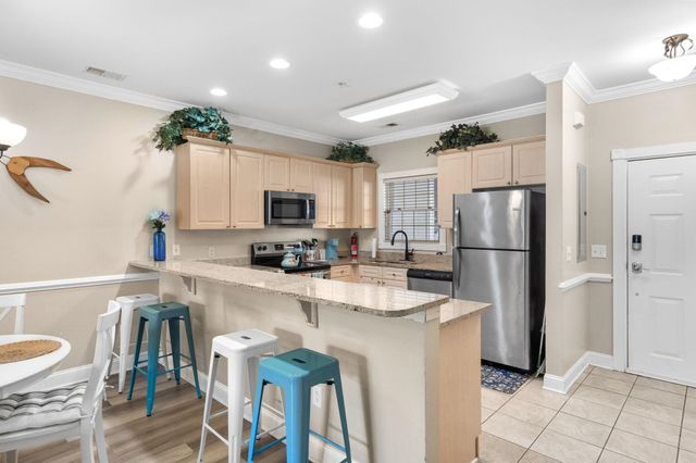 4889 Magnolia Pointe Ln Apt 104, Myrtle Beach, SC 29577