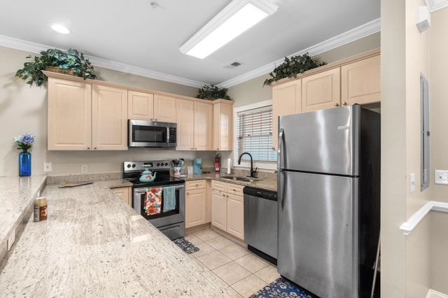 4889 Magnolia Pointe Ln Apt 104, Myrtle Beach, SC 29577