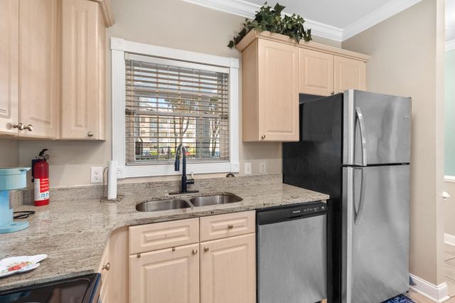 4889 Magnolia Pointe Ln Apt 104, Myrtle Beach, SC 29577