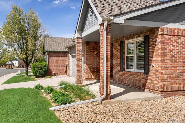 8926 Greenspointe Lane, Highlands Ranch, CO 80130