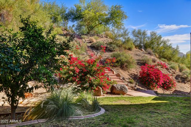 8812 E PALM Lane, Mesa, AZ 85207