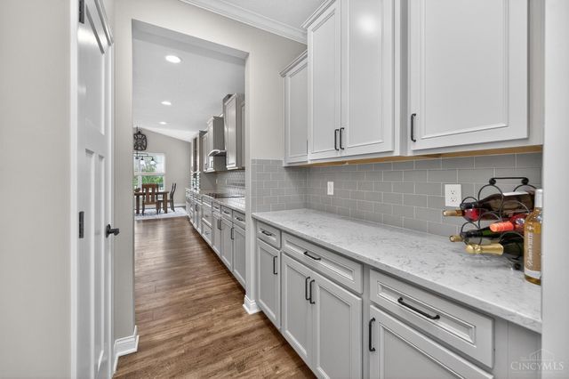 8101 Taffy Drive, West Chester, OH 45069
