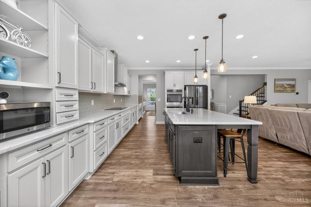 8101 Taffy Drive, West Chester, OH 45069