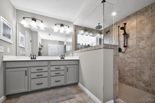 8101 Taffy Drive, West Chester, OH 45069