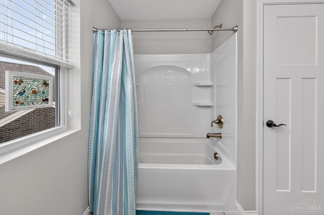 8101 Taffy Drive, West Chester, OH 45069