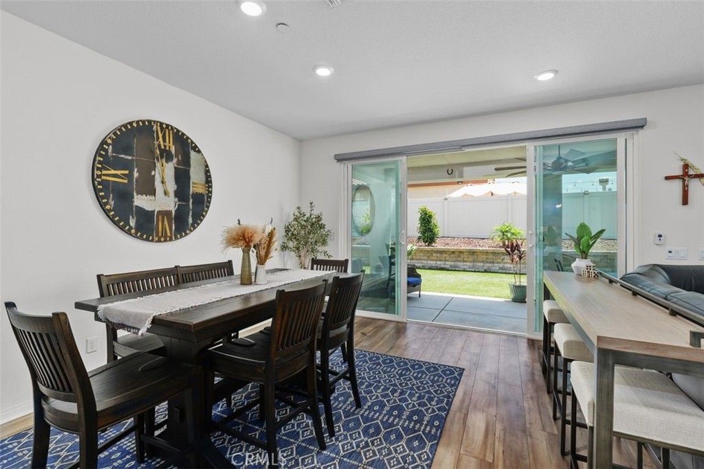 Image 11 of property listing at 7598 Orangebrook, Riverside, CA 92507