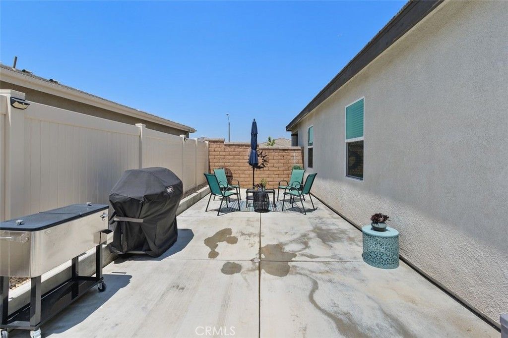 Image 32 of property listing at 7598 Orangebrook, Riverside, CA 92507