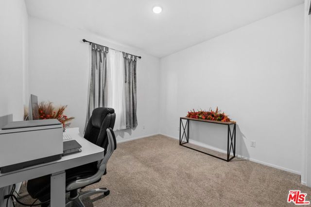 2735 Moonshimmer Street, Hemet, CA 92543